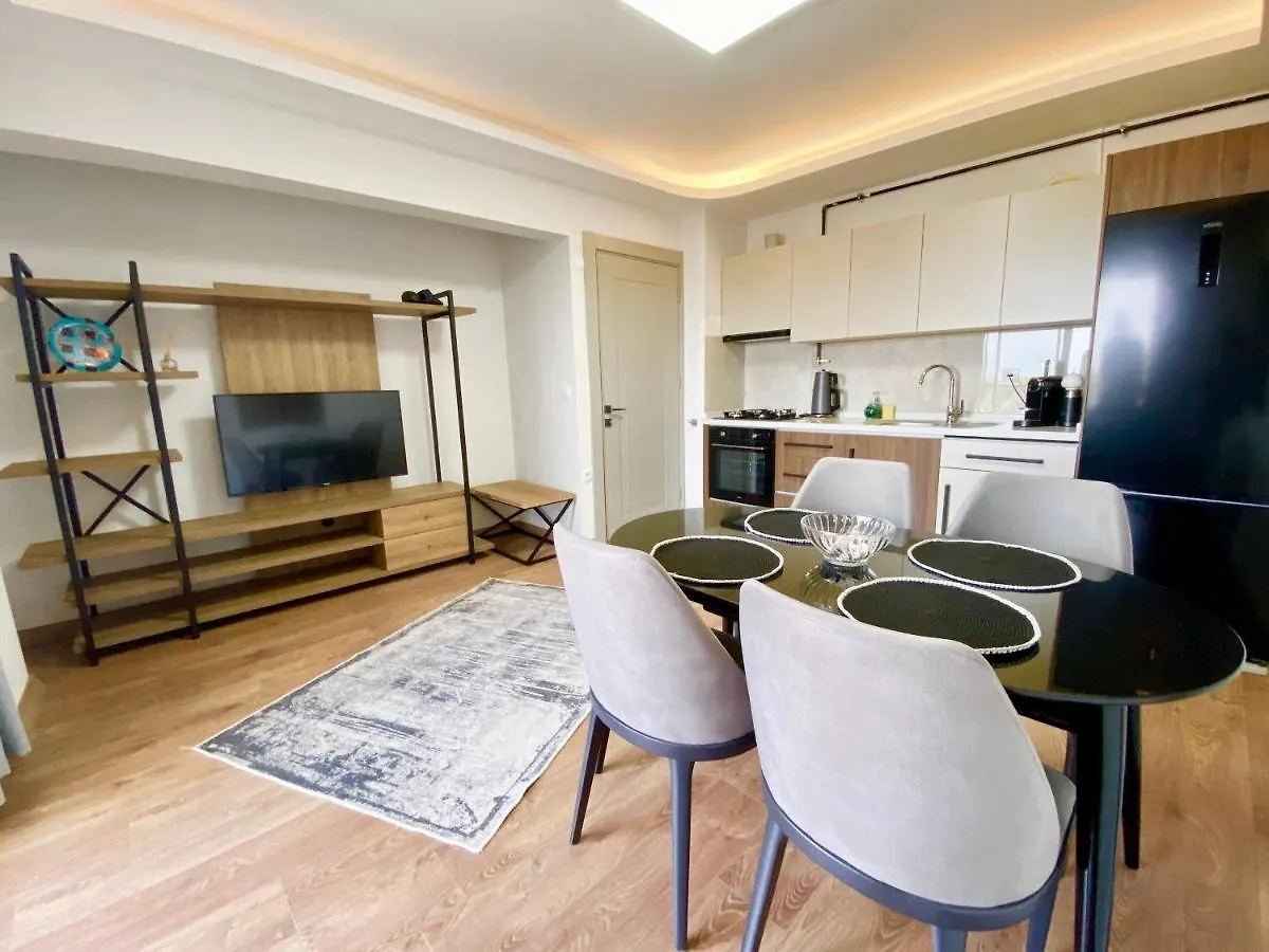 Ada Tower Holiday Apartamento Kusadası