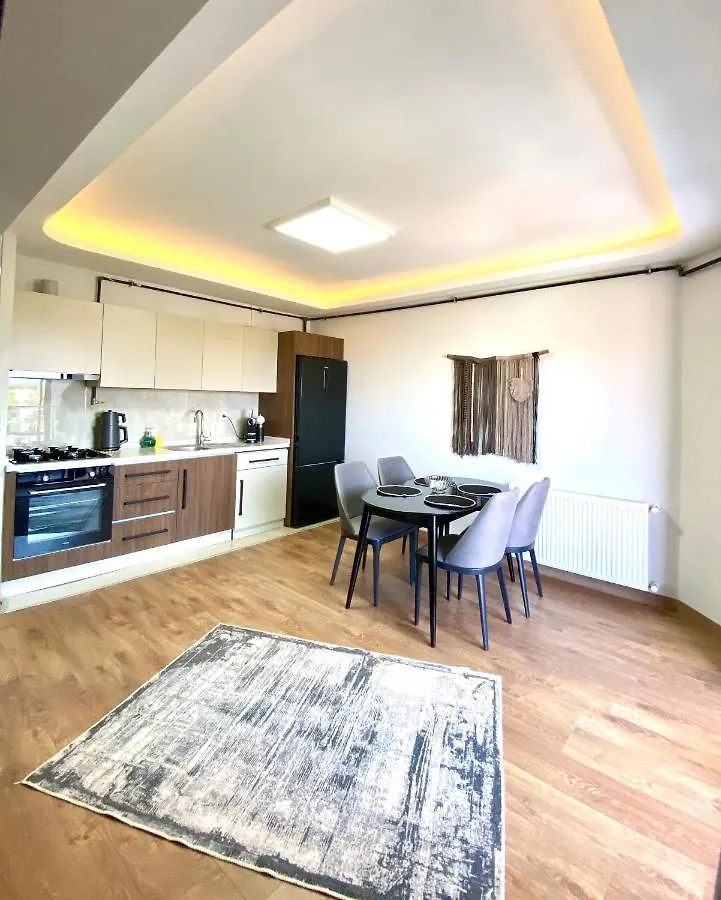 Ada Tower Holiday Apartamento Kusadası Turquia